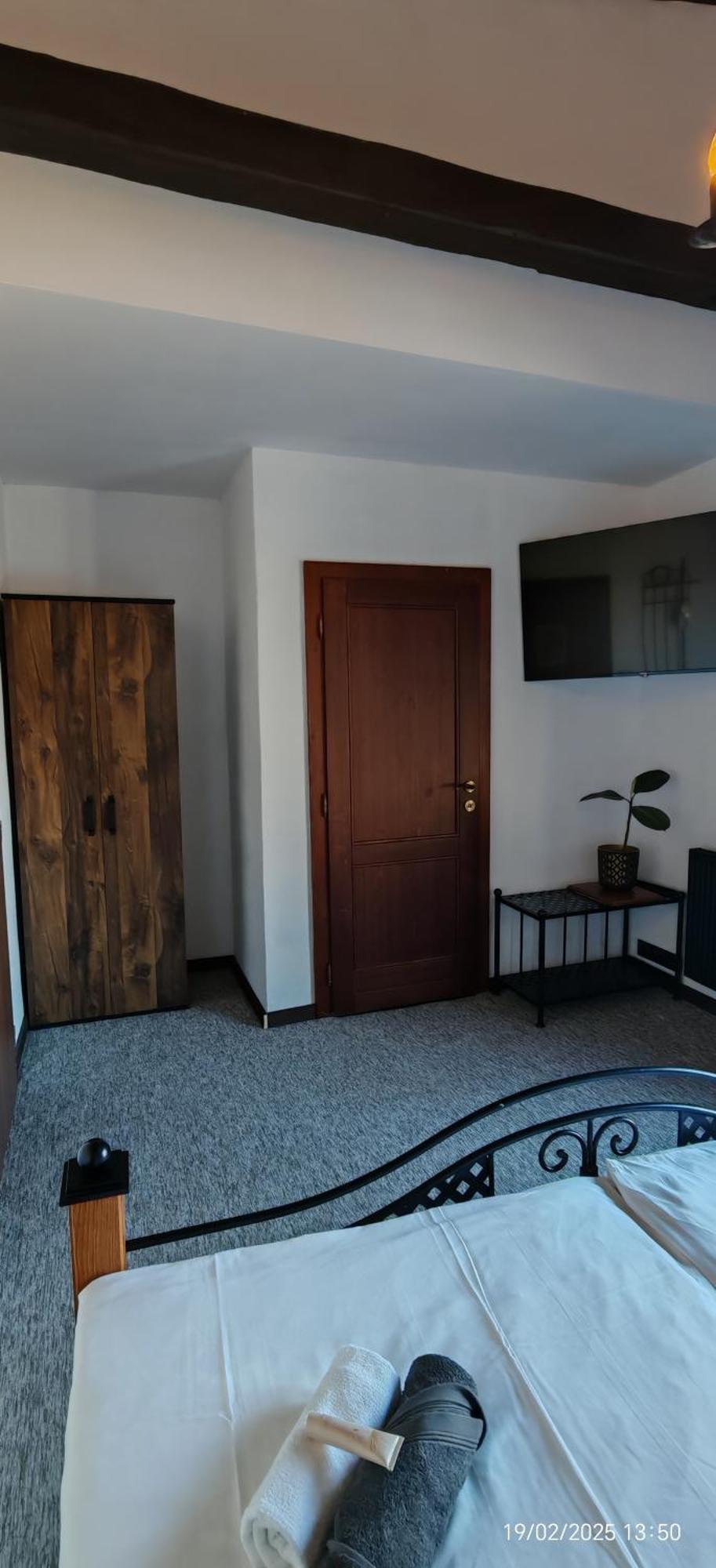 Hotel Plzensky Dvur Frýdek-Místek Zewnętrze zdjęcie