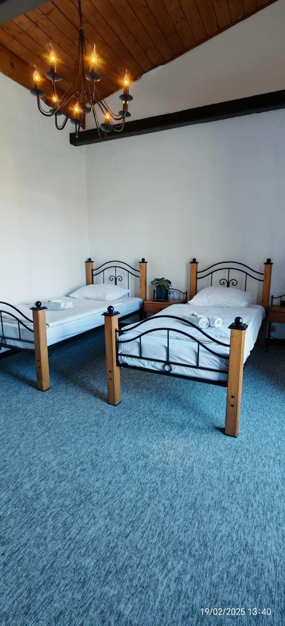 Hotel Plzensky Dvur Frýdek-Místek Zewnętrze zdjęcie